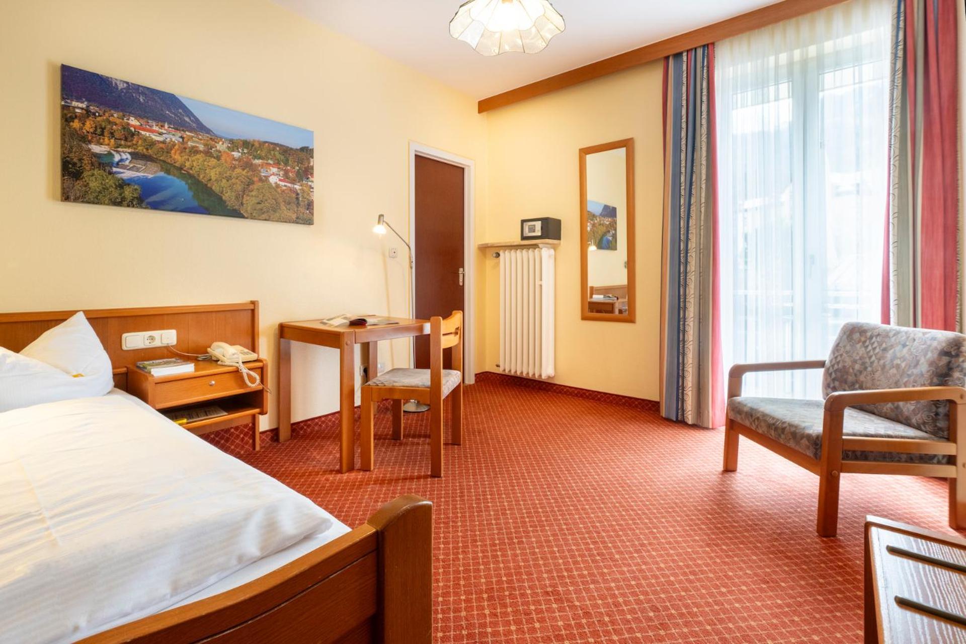 Hotel Bergfried & Schoenblick Бад-Райхенхалль Экстерьер фото